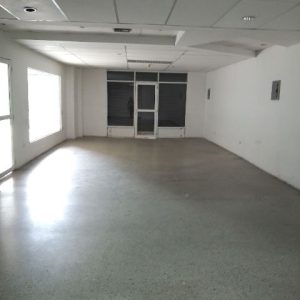 ¡ALQUILADO! Local calle Sucre con calle Monagas. Anaco. Ref: 1385