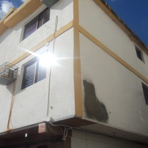 !VENDIDO! Local Comercial. Av. Zulia. y Edif. con 4 Aptos Ref: 481