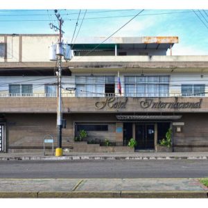 Edificio Comercial (Hotel Internacional). Av. Miranda Anaco. Ref: 1555