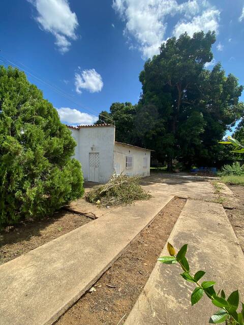 ¡VENDIDA! Casa en el Sector Las CharasRe. Anaco. Ref: 1584 - Imagen 2